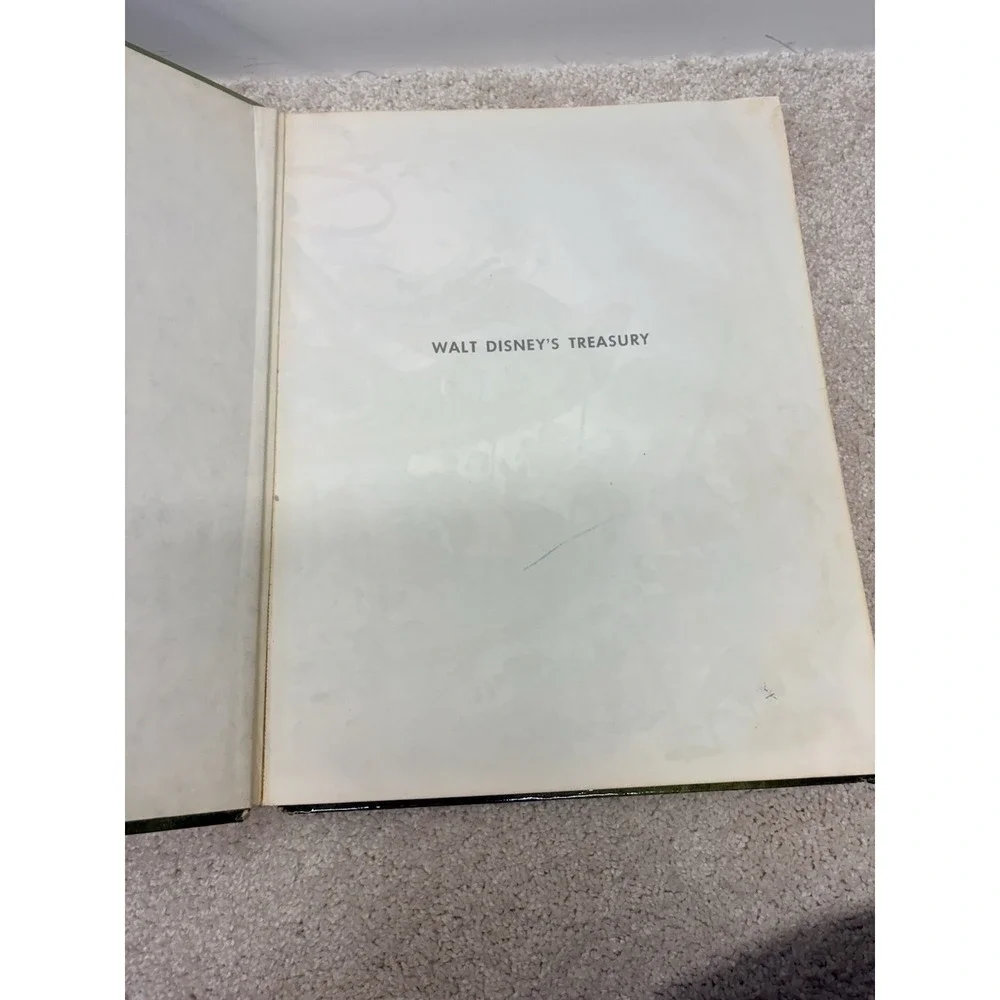 Walt Disney's Treasury 21 Best-Loved Stories Golden Press 1953 Giant Golden Book